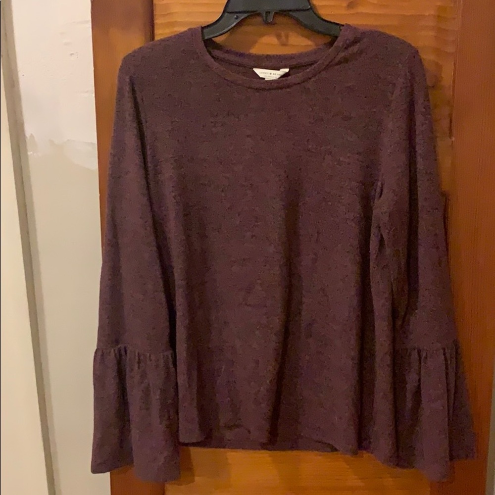 Long sleeve sweater